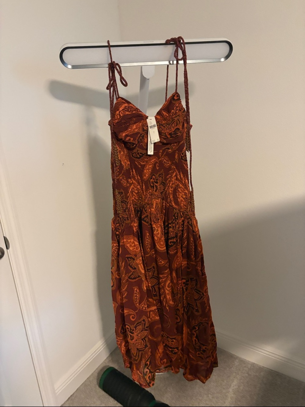 FARM Rio Rust Paisley Tie-Shoulder Maxi Dress